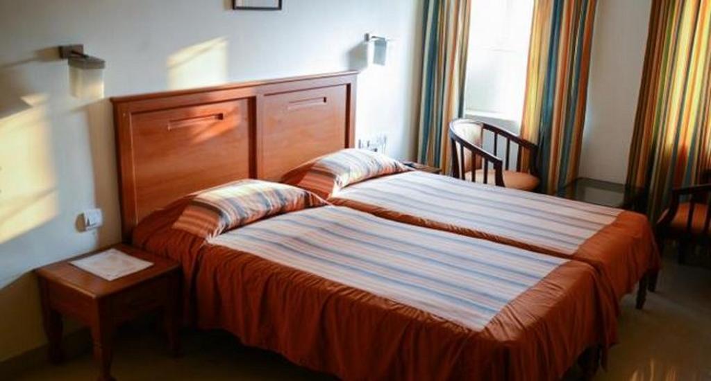 Kochi Hotel Hill View חדר תמונה