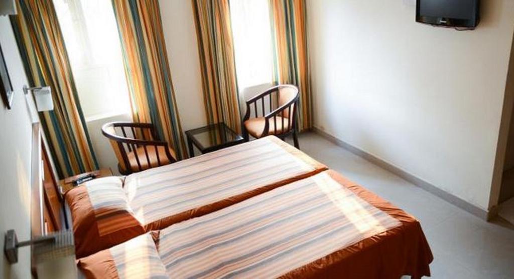 Kochi Hotel Hill View חדר תמונה